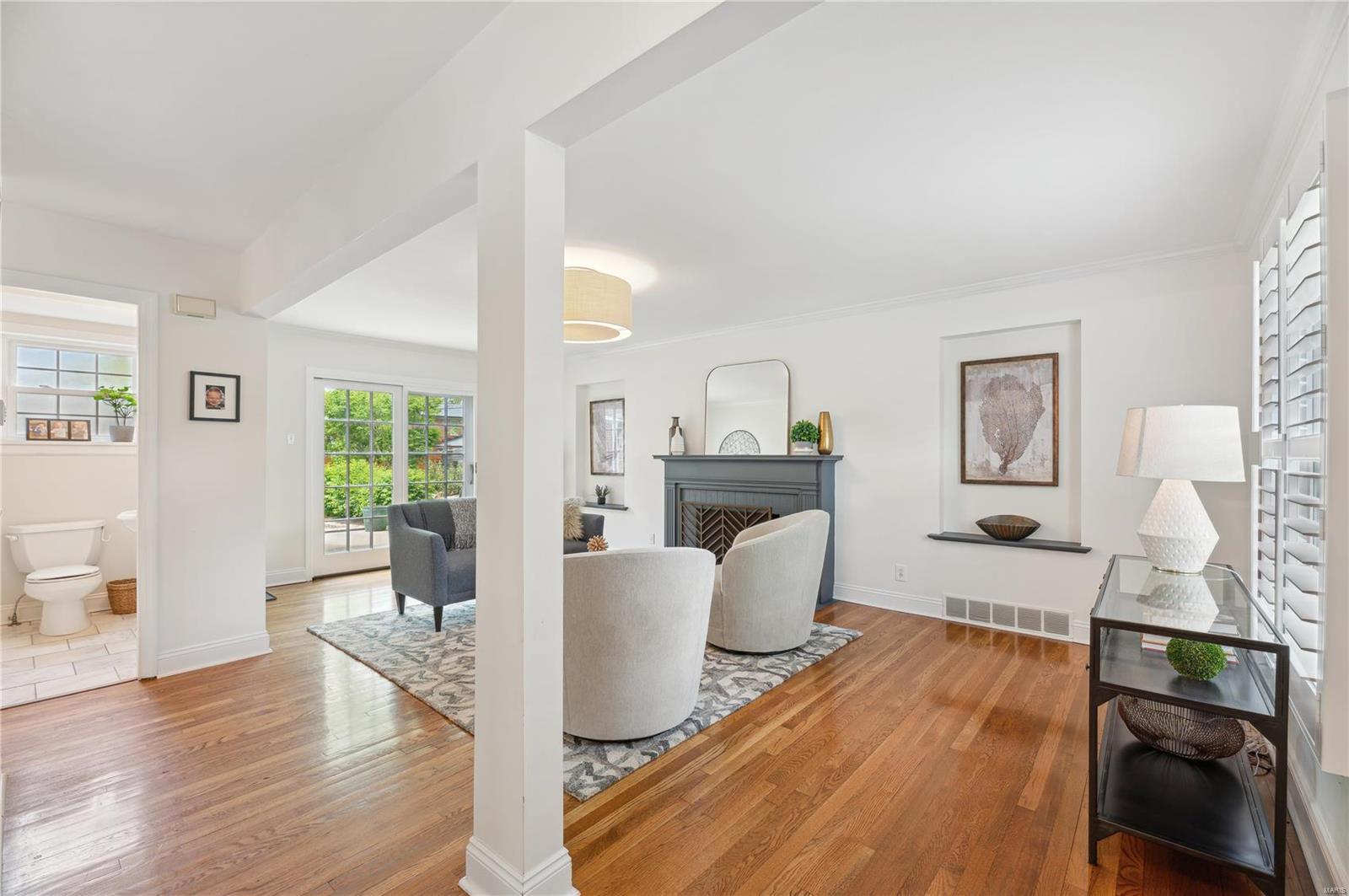 2121 Parkridge Avenue