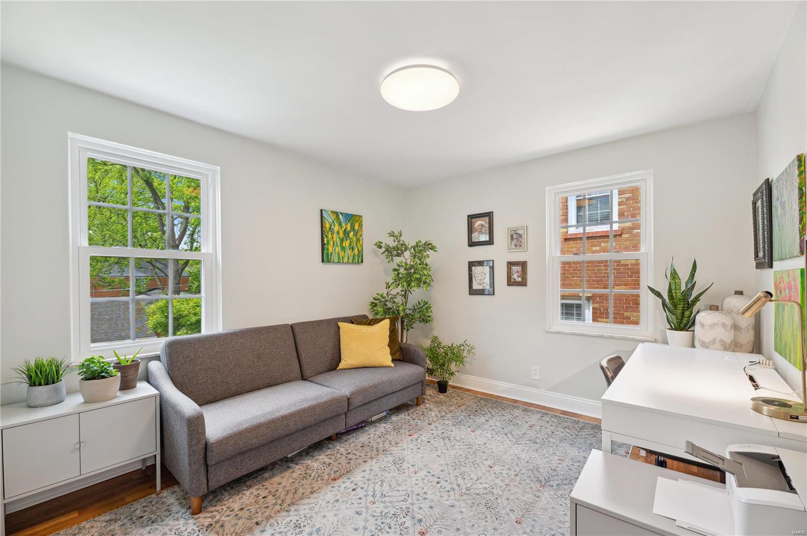 2121 Parkridge Avenue