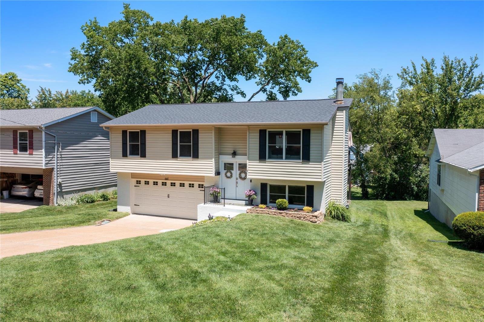 661 E Madison Avenue