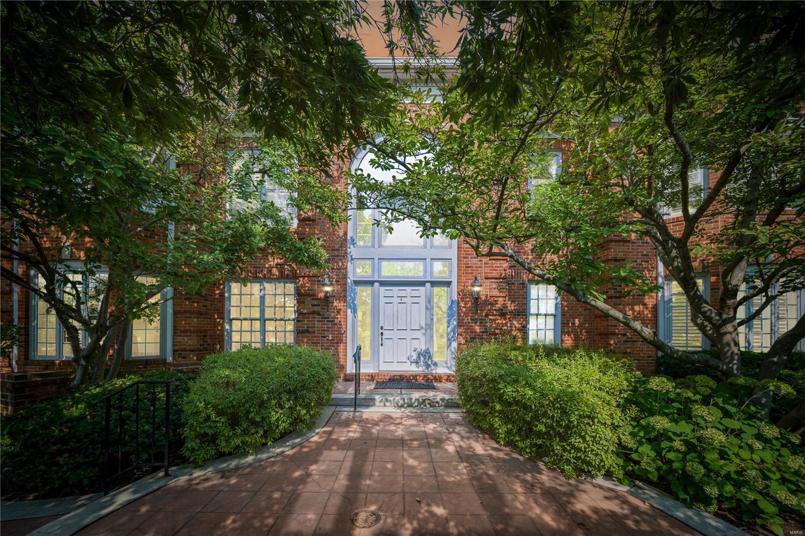 9019 Sedgwick Place Drive