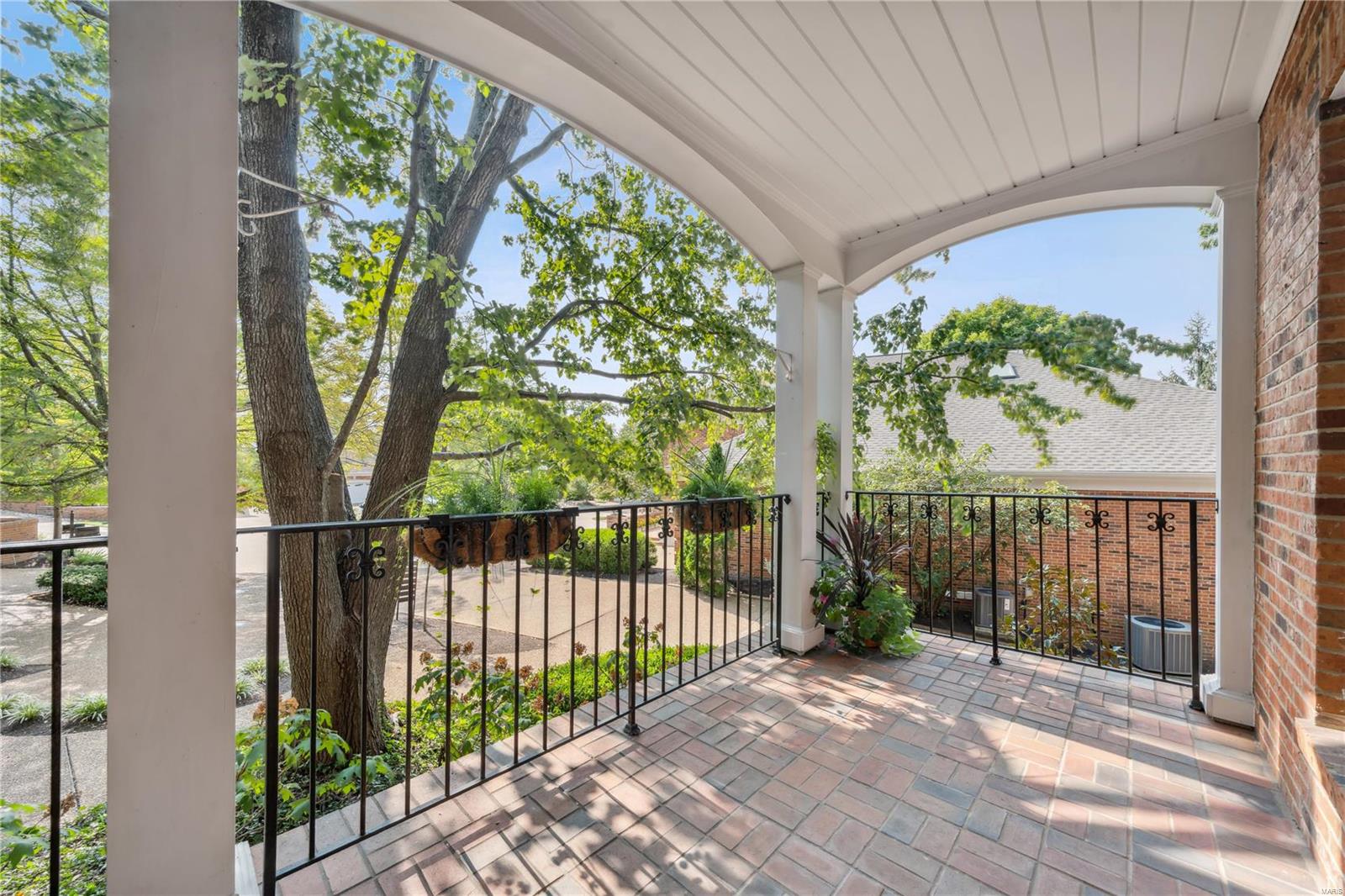 9019 Sedgwick Place Drive