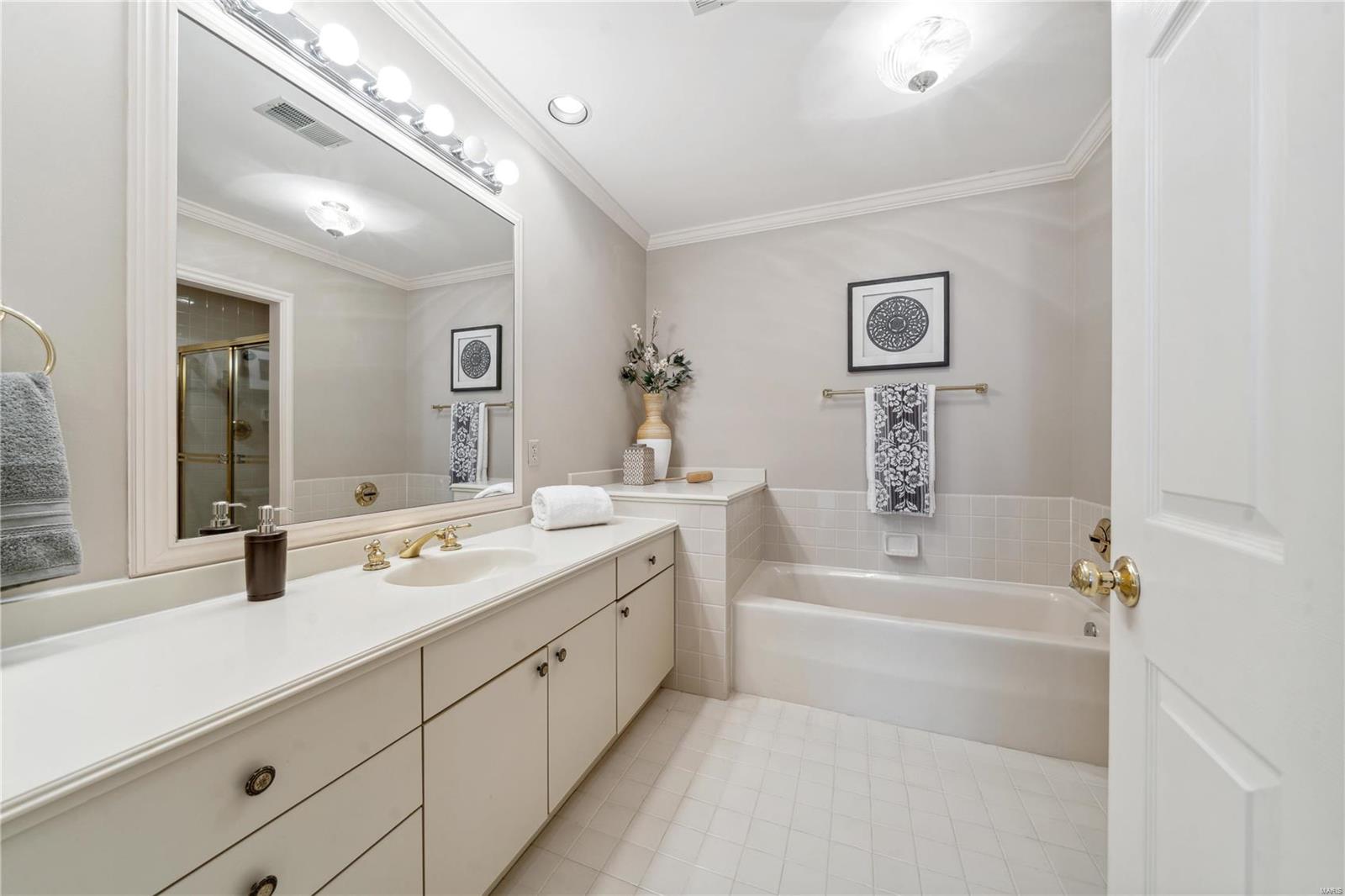 9019 Sedgwick Place Drive