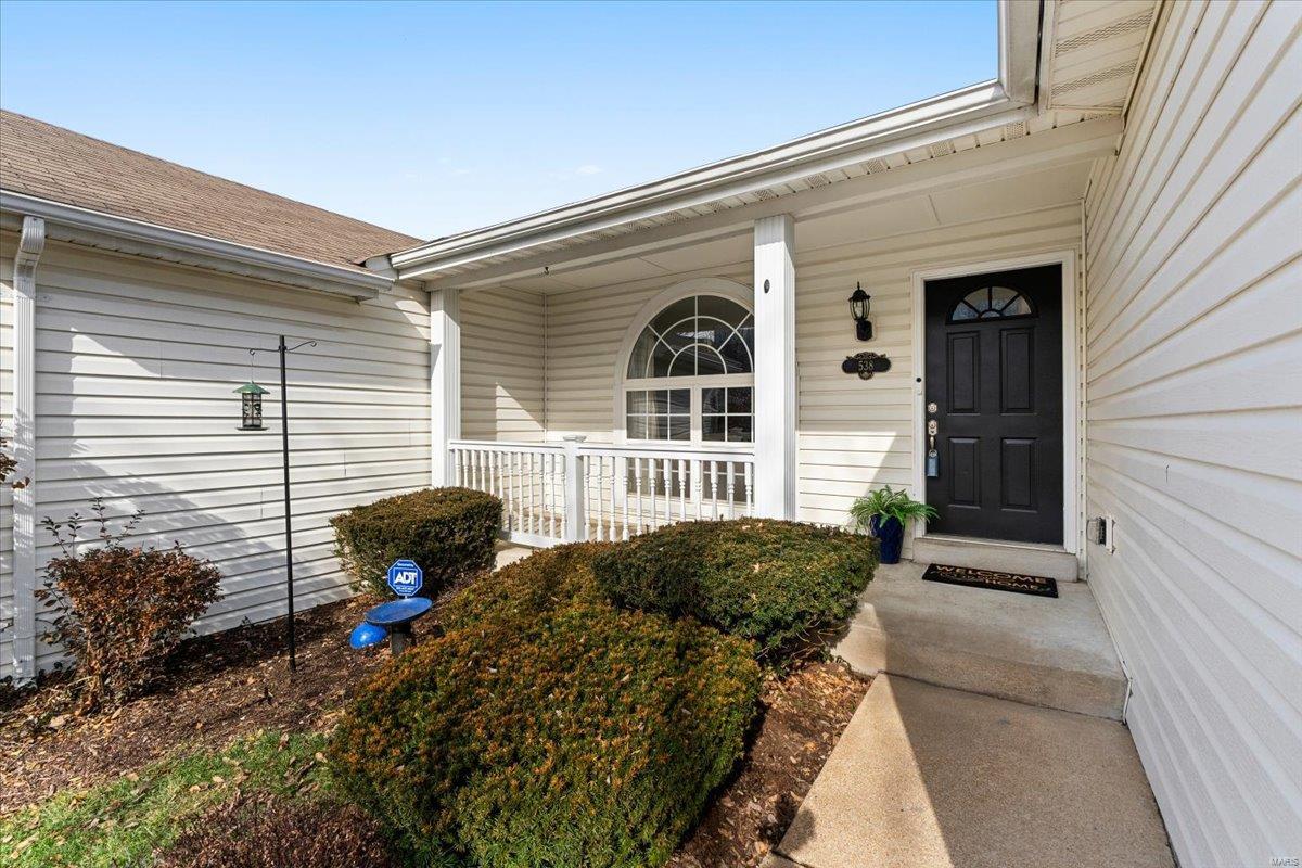 538 Coventry Trail Lane