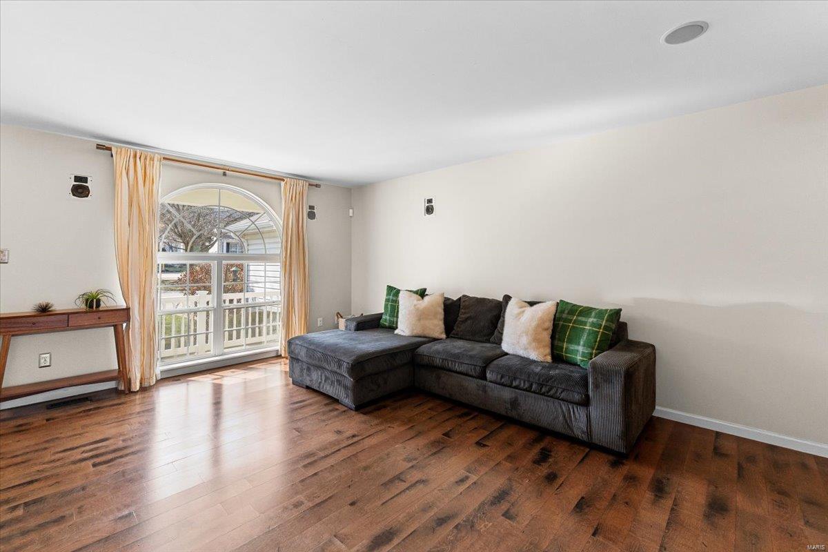 538 Coventry Trail Lane