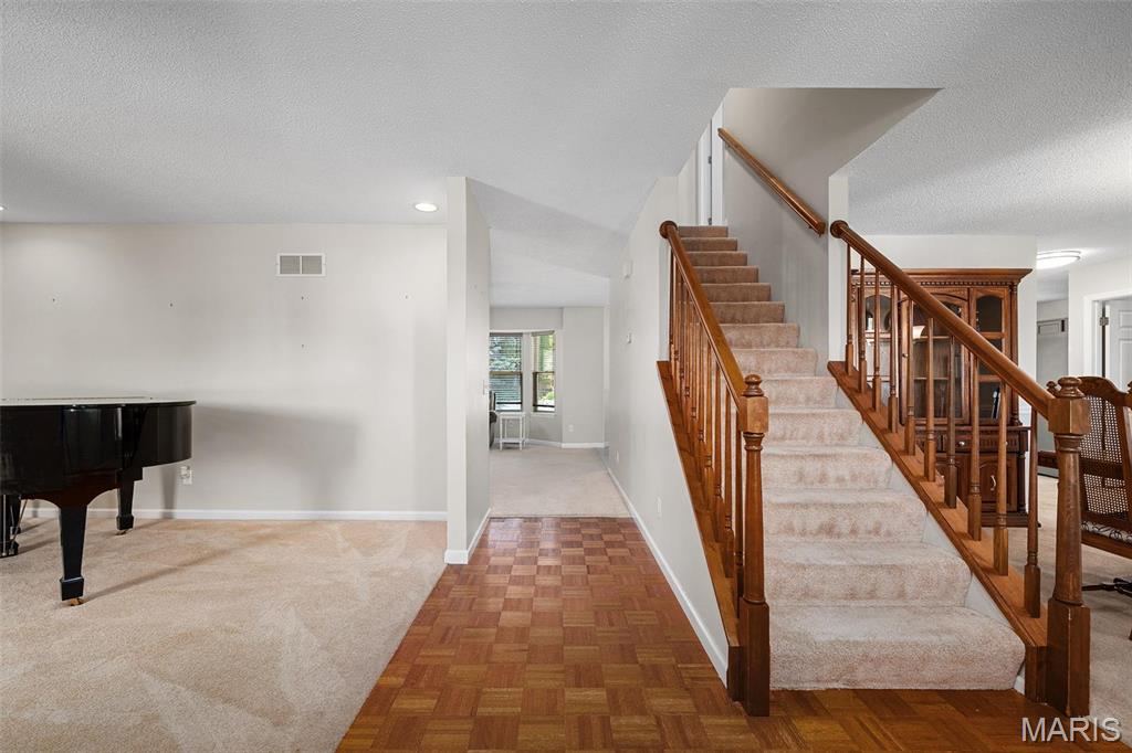 2692 Kettering Court