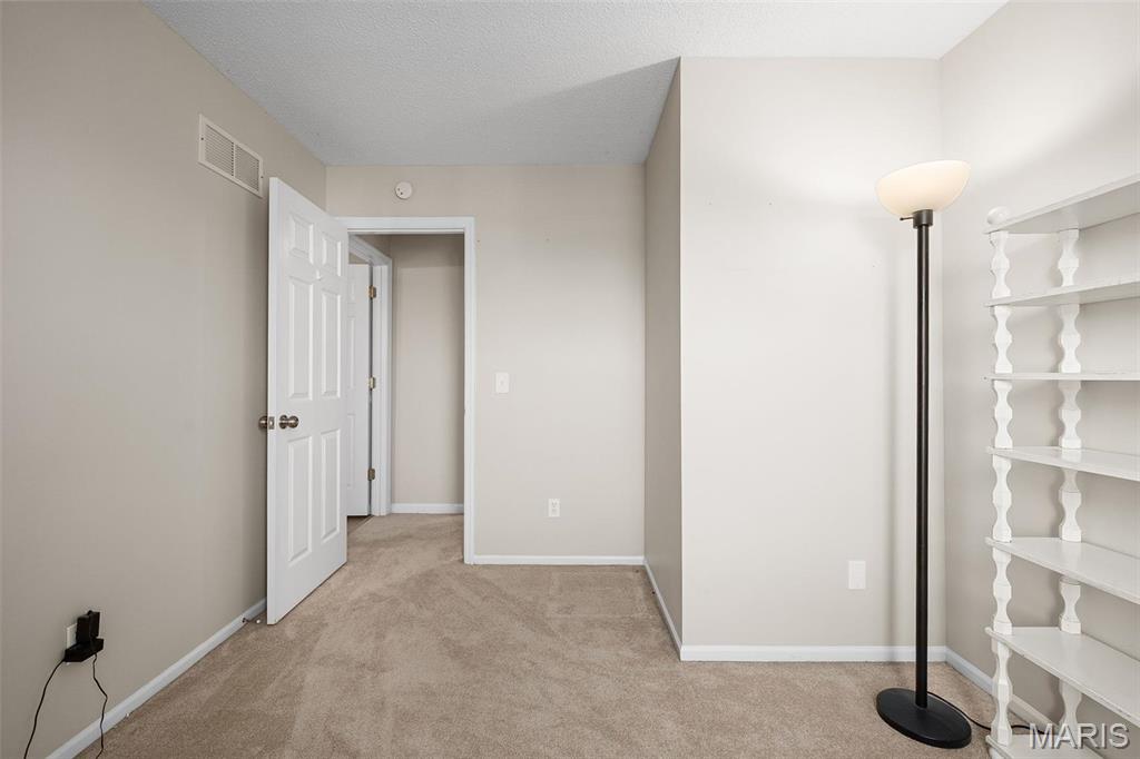 2692 Kettering Court