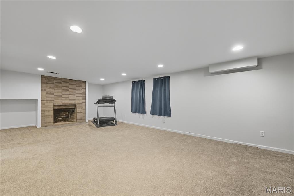 10 Ladue Hills Drive