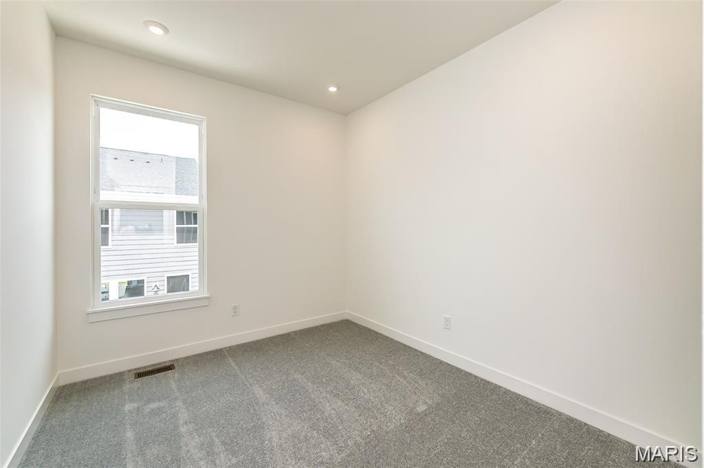 8916 Gateway Circle Unit: 41-805
