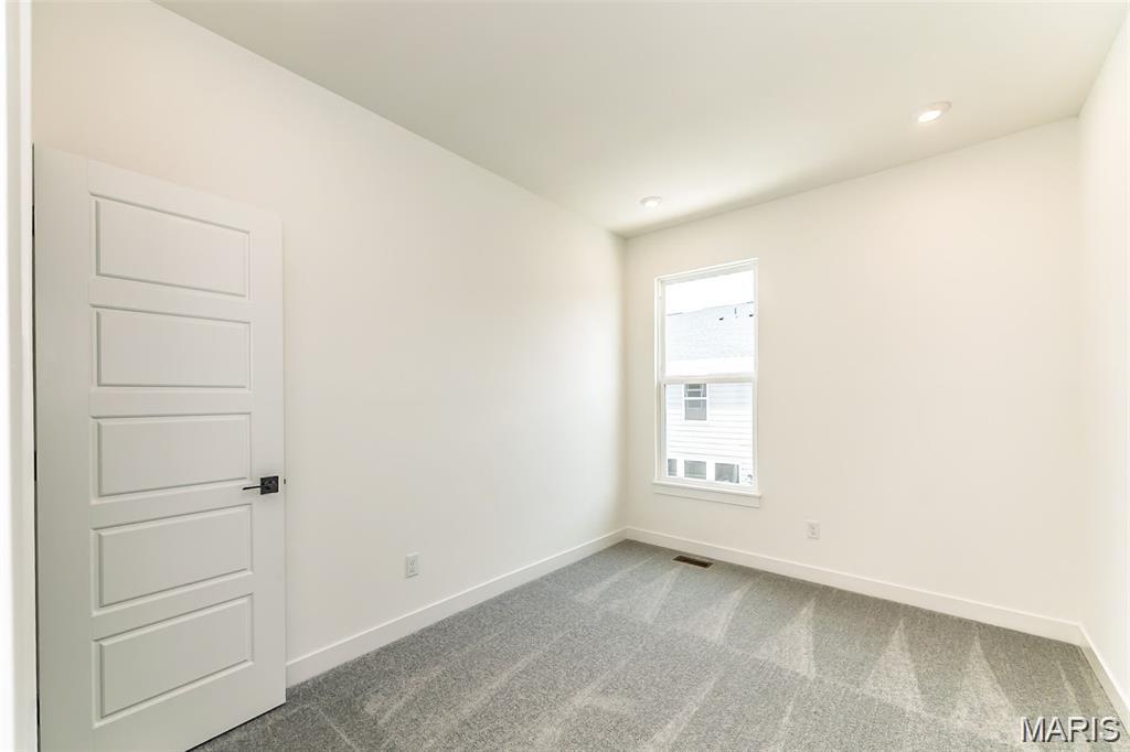 8916 Gateway Circle Unit: 41-805