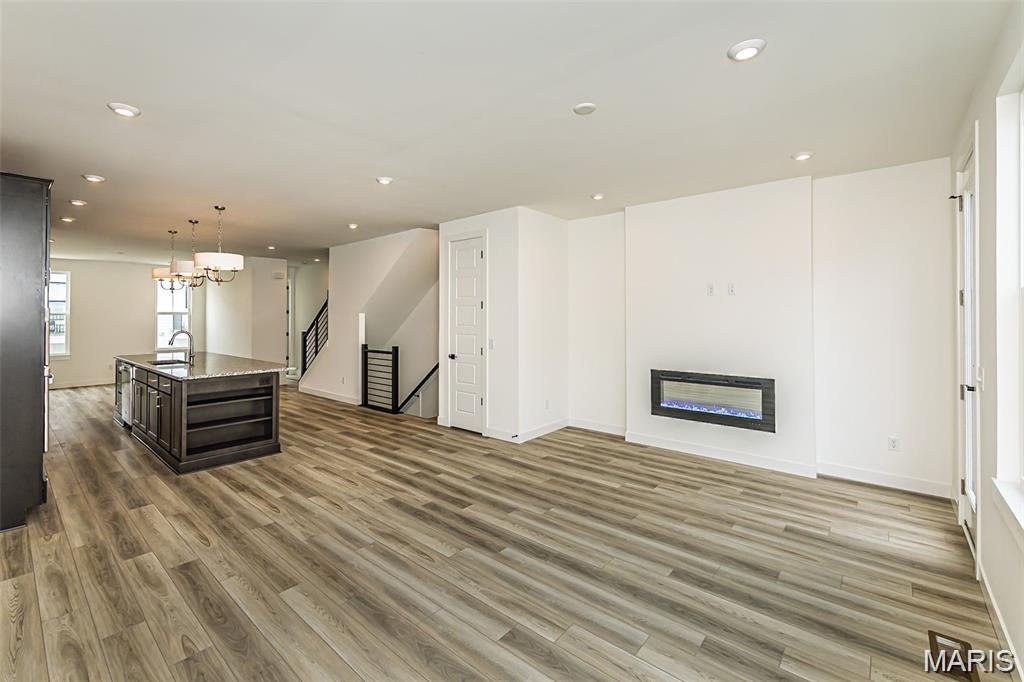 8916 Gateway Circle Unit: 41-805