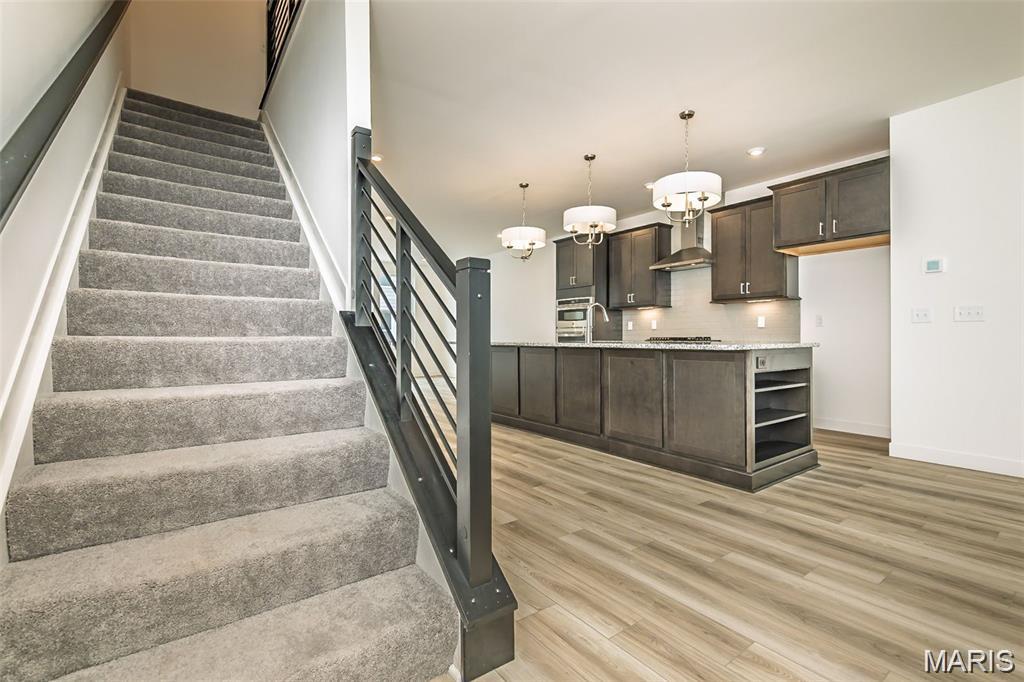 8916 Gateway Circle Unit: 41-805