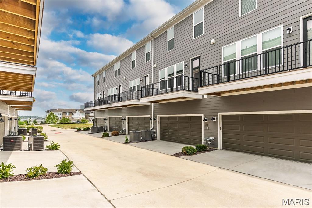 8916 Gateway Circle Unit: 41-805