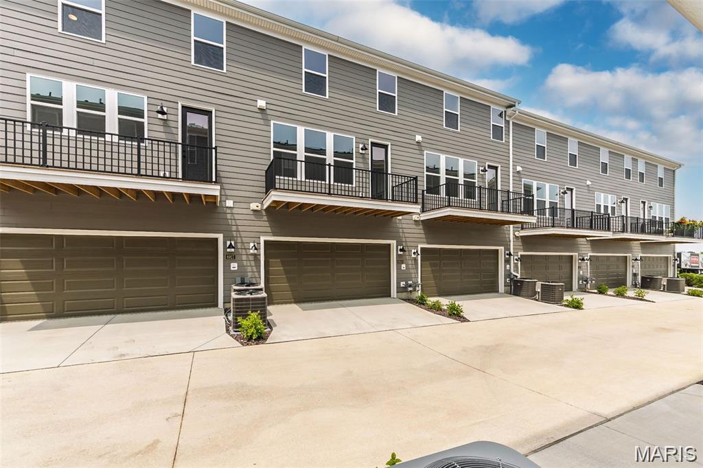 8916 Gateway Circle Unit: 41-805