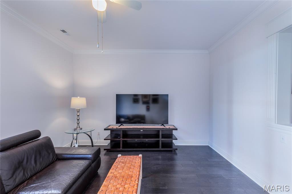 750 S Hanley Road Unit: 120