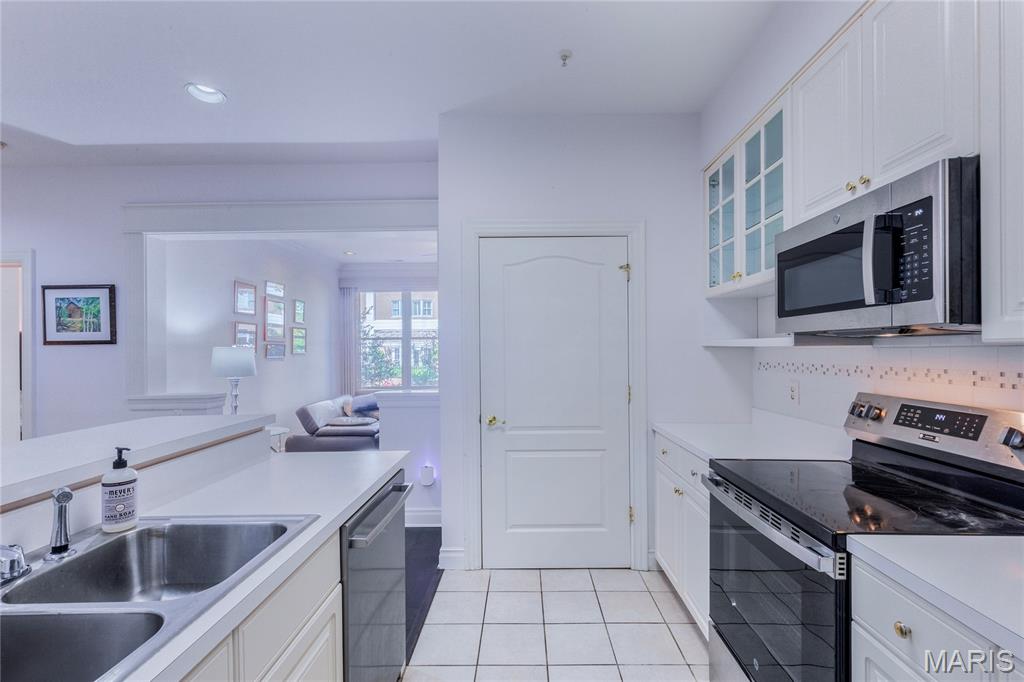 750 S Hanley Road Unit: 120