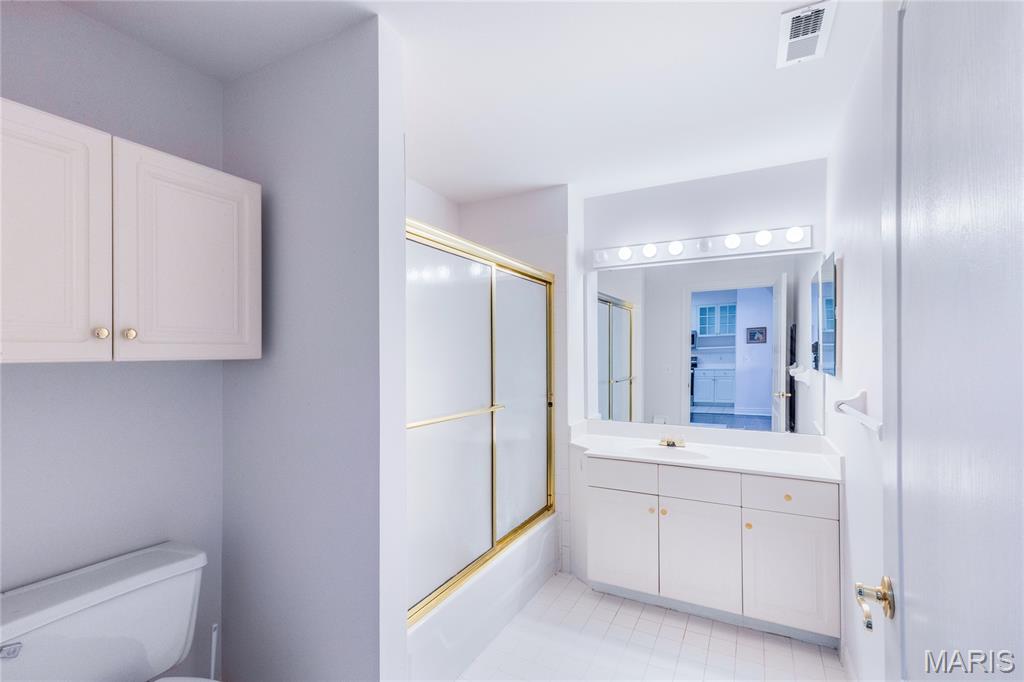 750 S Hanley Road Unit: 120