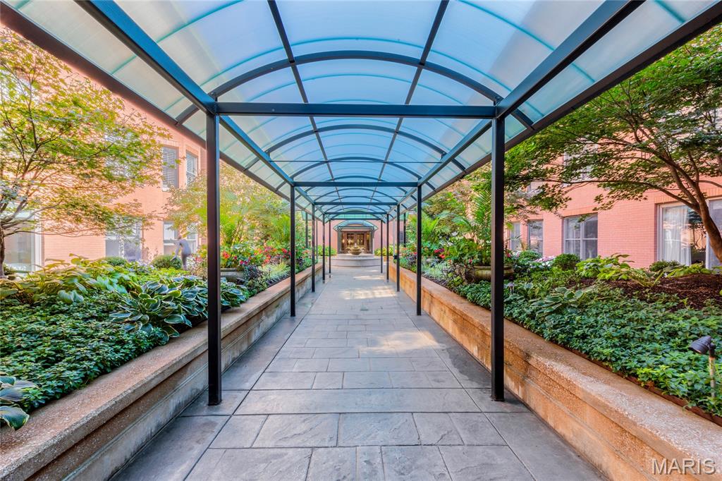 750 S Hanley Road Unit: 120