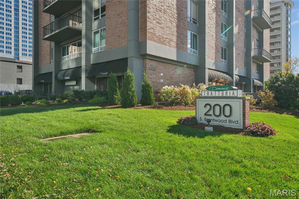 200 S Brentwood Boulevard Unit: 7E