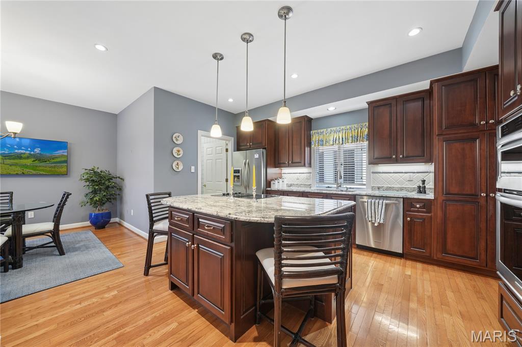 13016 Pembrooke Valley Court