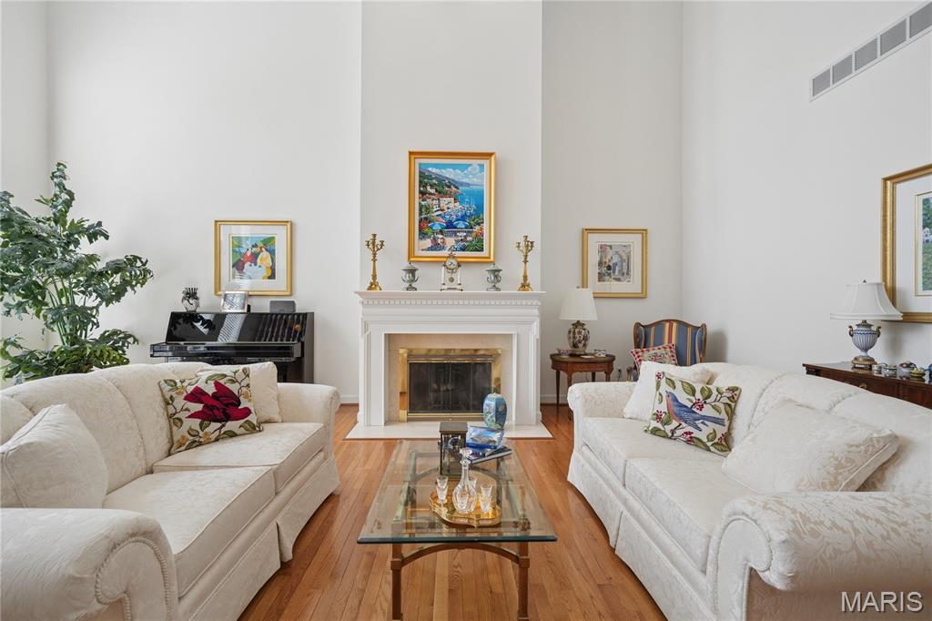 13016 Pembrooke Valley Court