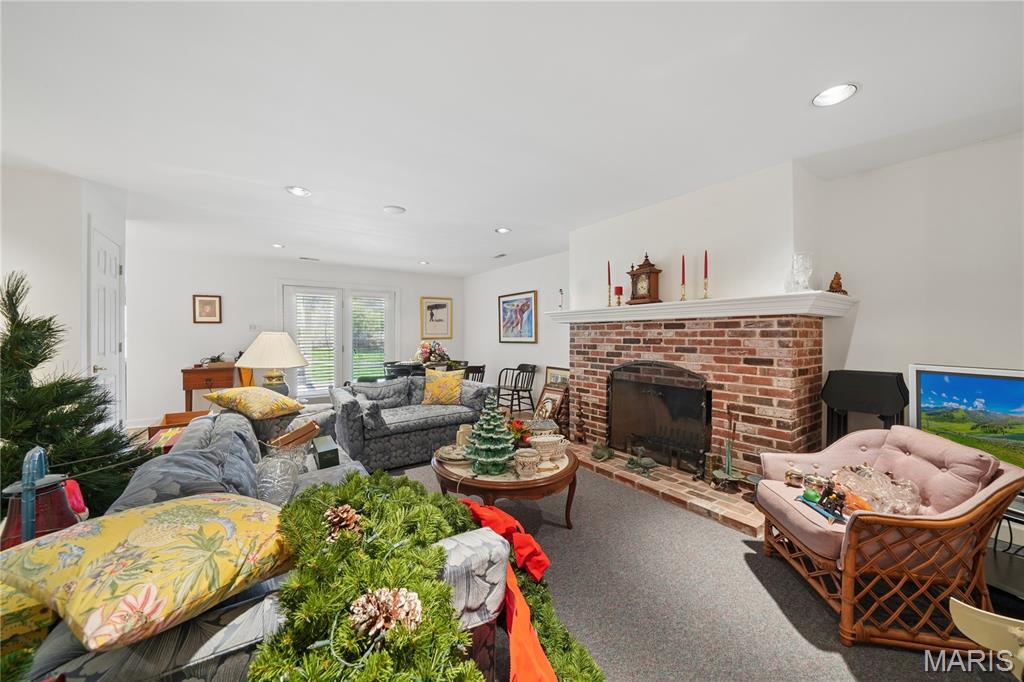 13016 Pembrooke Valley Court