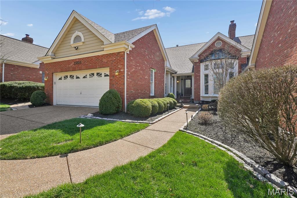 13016 Pembrooke Valley Court