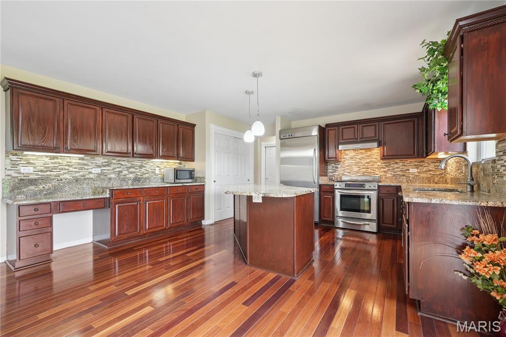 11920 Moorland Manor Court