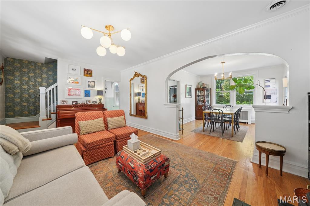 7516 Delmar Boulevard