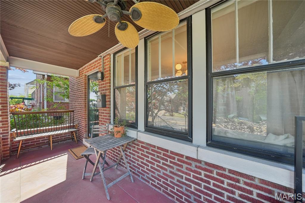 7516 Delmar Boulevard