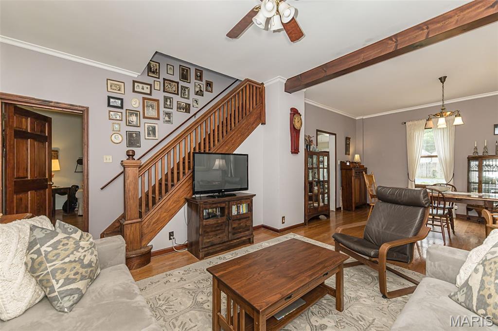 326 W Essex Avenue