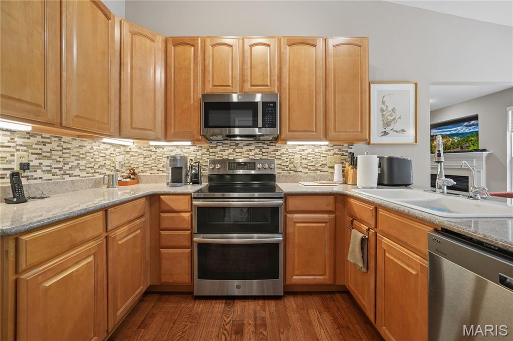 233 Cordovan Commons Parkway