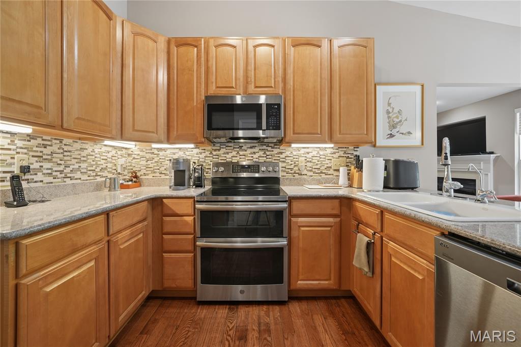 233 Cordovan Commons Parkway