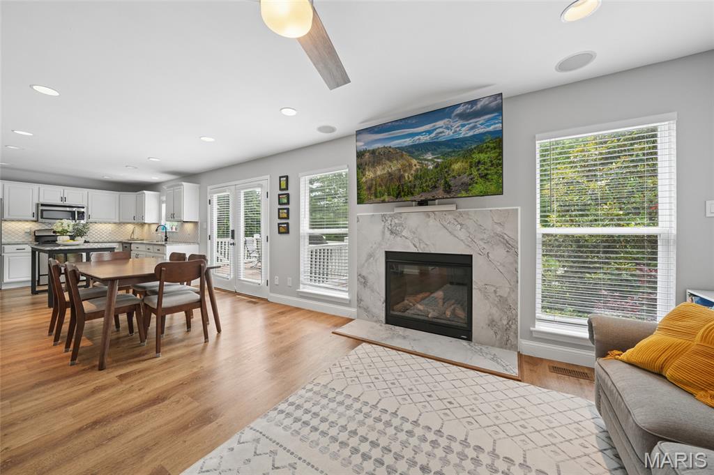 9318 Kenneth Place