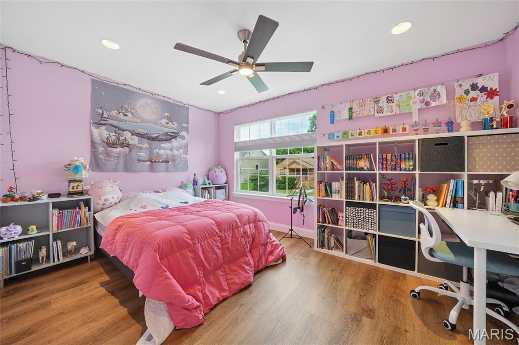 9318 Kenneth Place