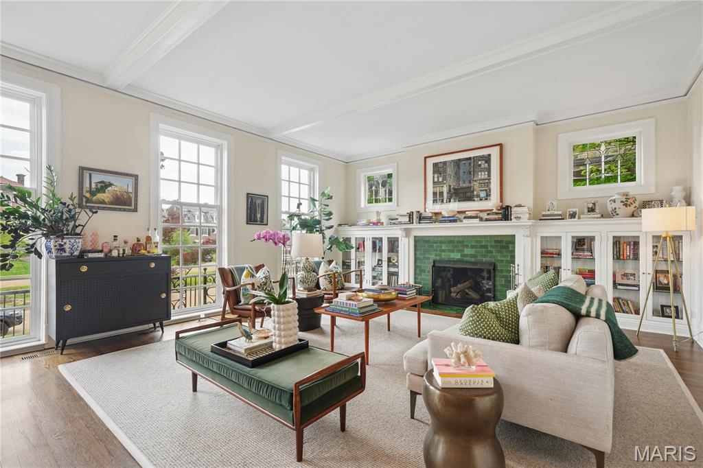 53 Kingsbury Place