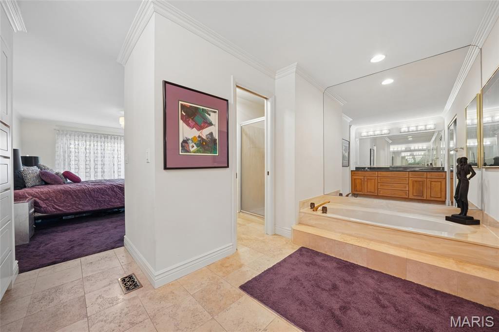 15826 Harris Ridge Court Unit: 15826