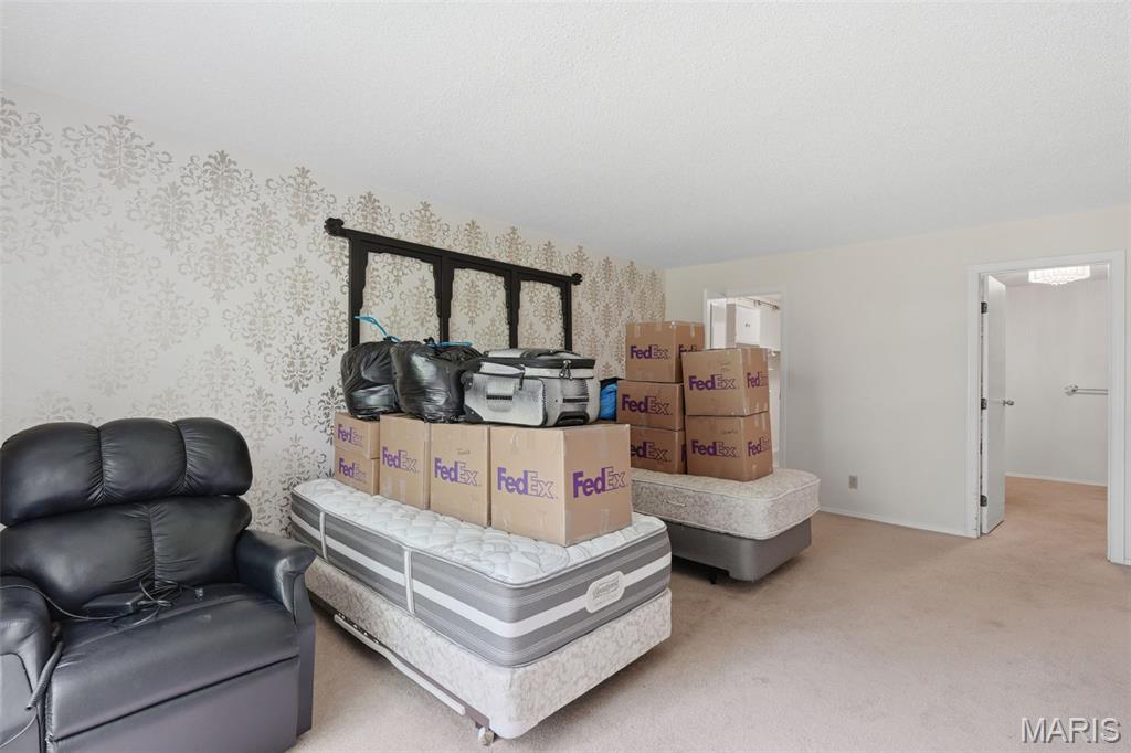 578 Sarah Lane Unit: 206