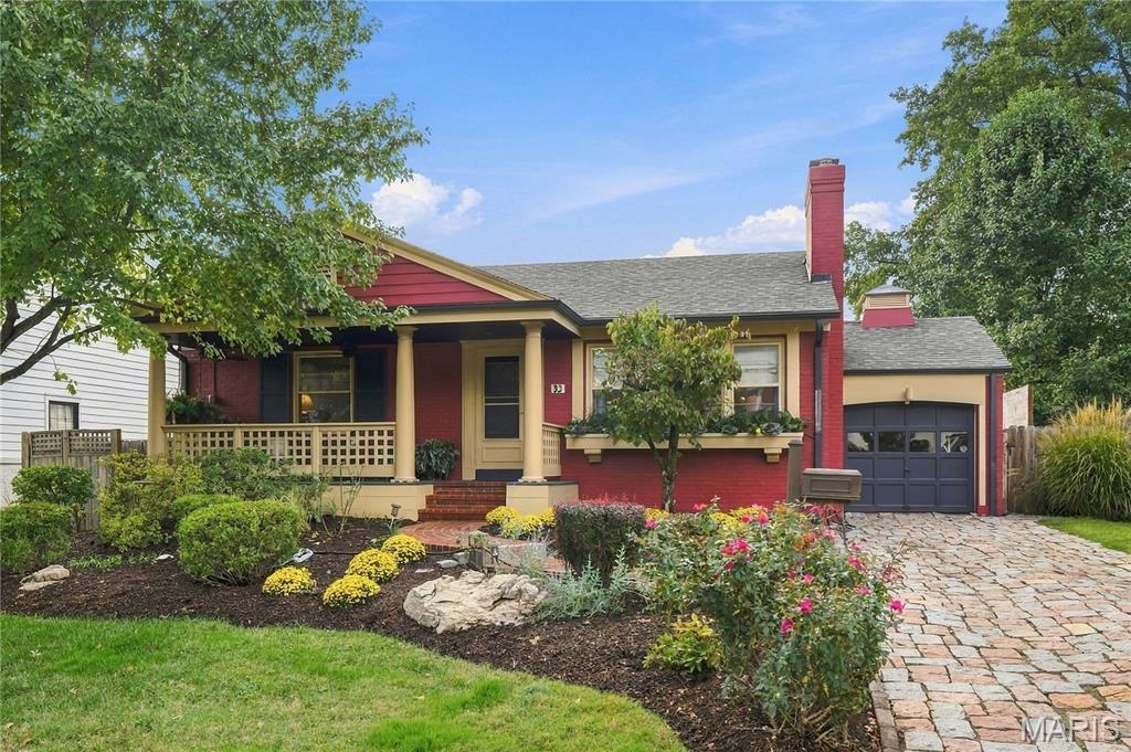 33 Magnolia Drive
