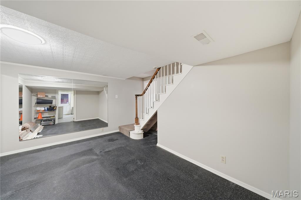 33 Magnolia Drive