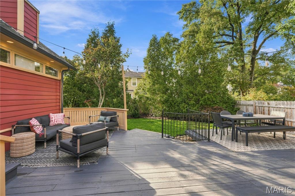 33 Magnolia Drive