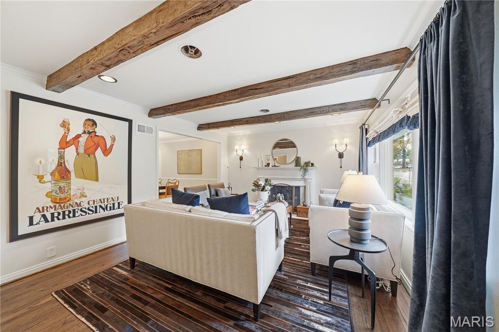33 Magnolia Drive