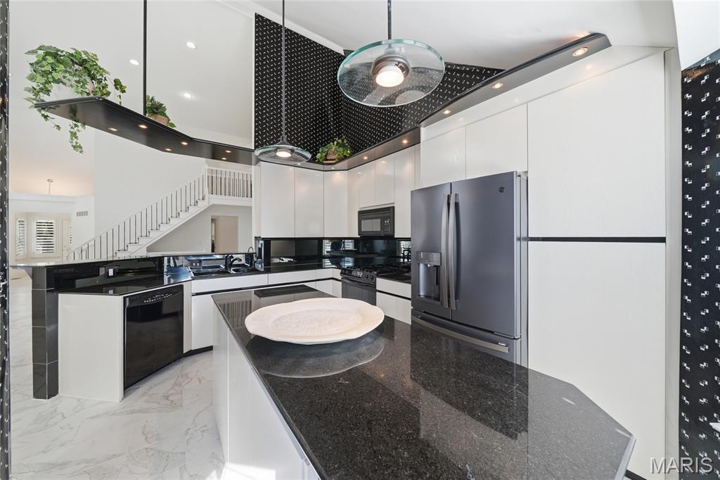 15826 Harris Ridge Court Unit: 15826