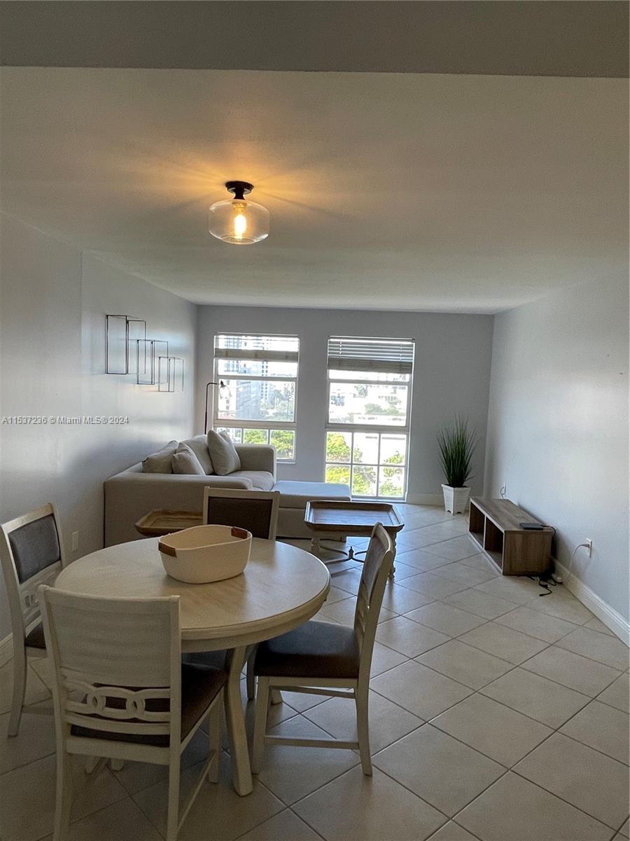 2351 Douglas Rd # 1208