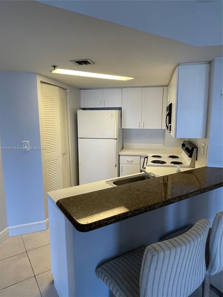 2351 Douglas Rd # 1208