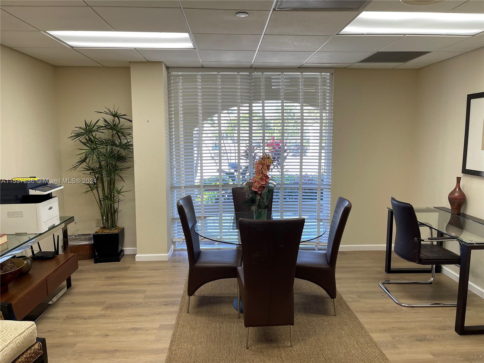 2351 Douglas Rd # 1208