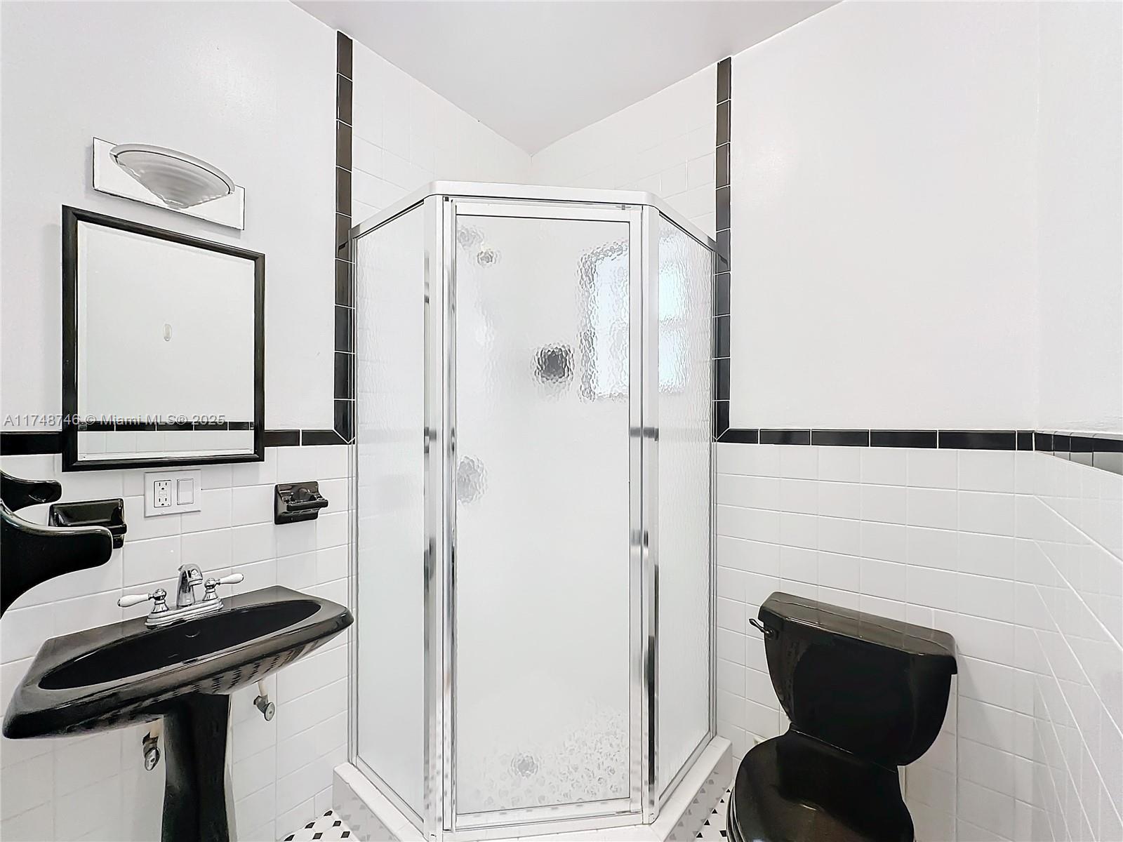 2288 Tequesta Way