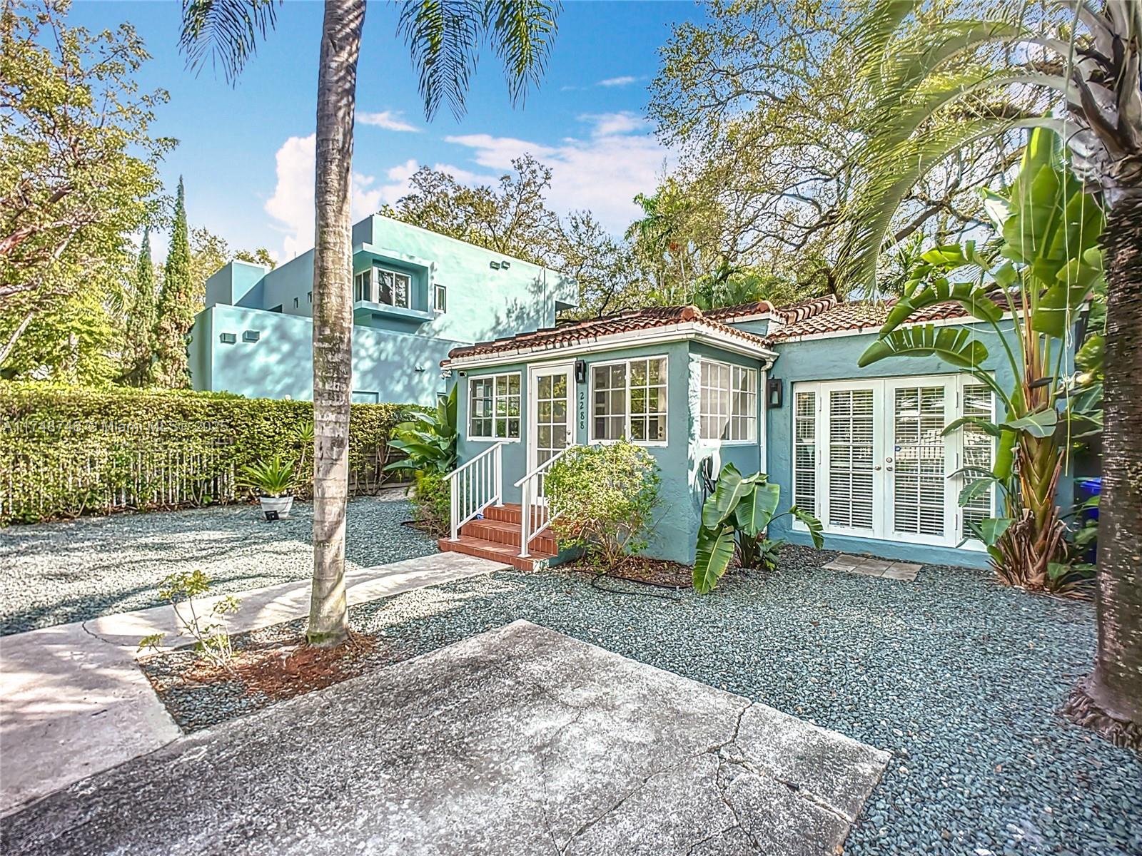 2288 Tequesta Way