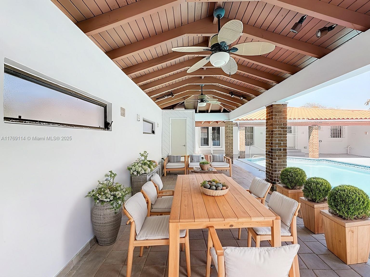 48 Marabella Ave