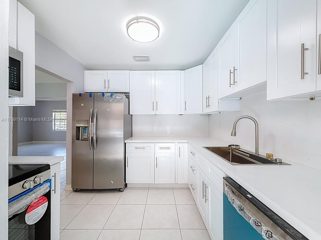 48 Marabella Ave