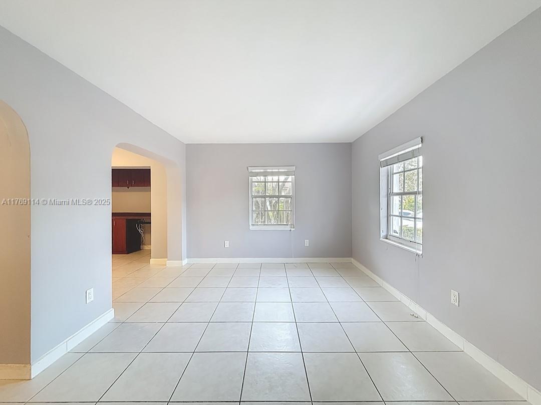 48 Marabella Ave